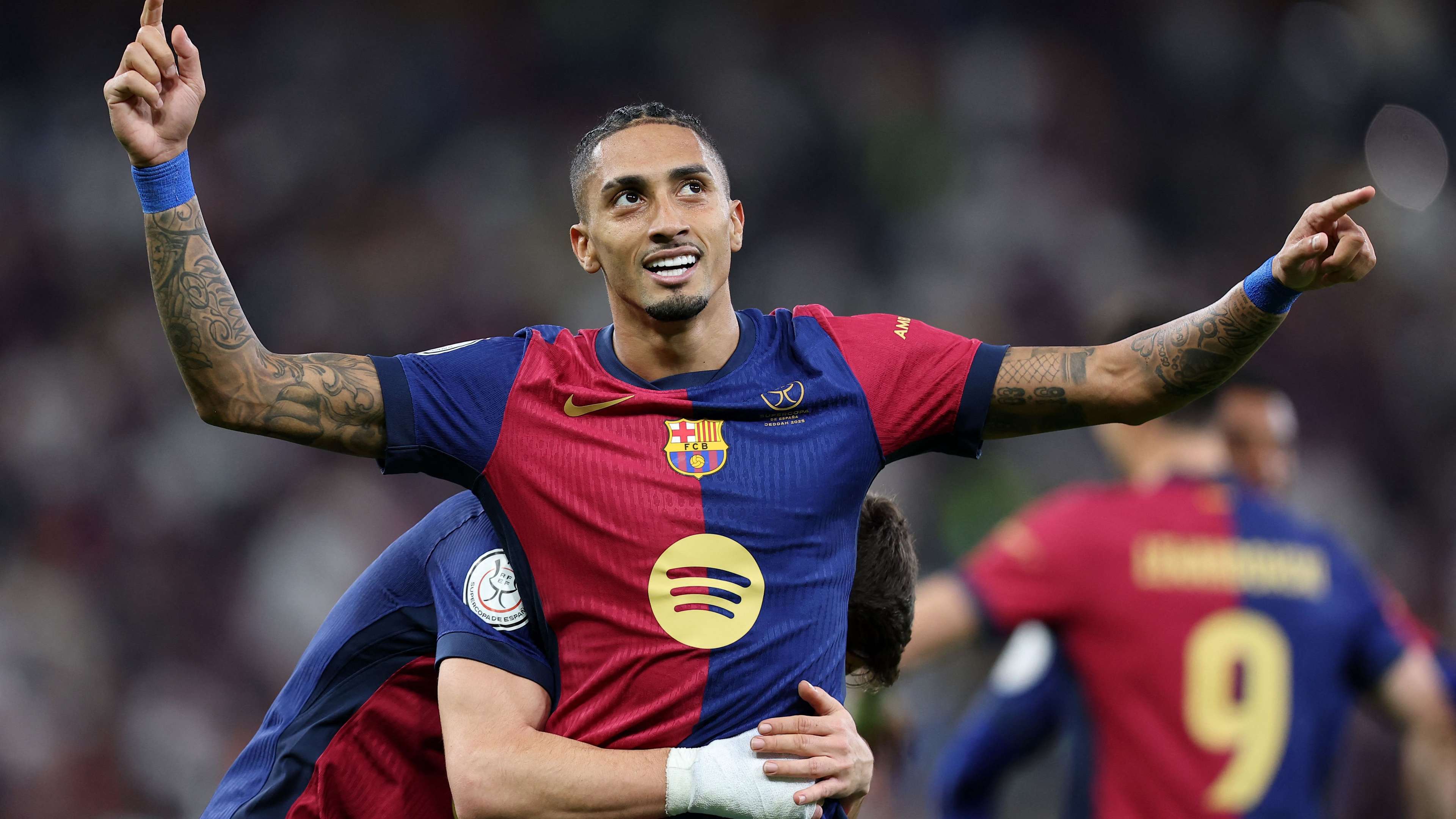 更是一个长 更是一个长